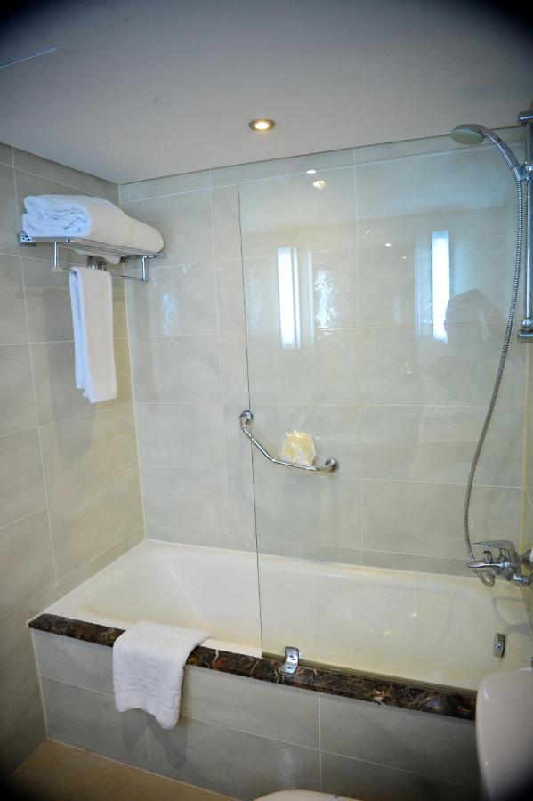 Deluxe Triple Room with Sea View,1168558021:JPEG