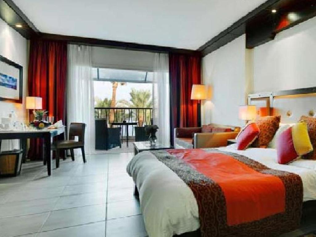 Club Rotana Sea View Suite,62759617:JPEG