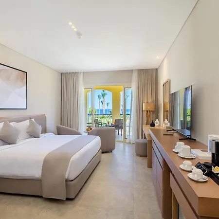 Grand Oasis Resort-3